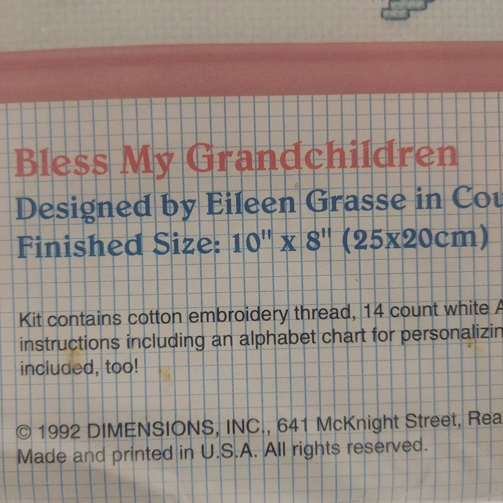 StitchableS Bless My Grandchildren Cross‎ Stitch Kit Frame Included 1992 Read!